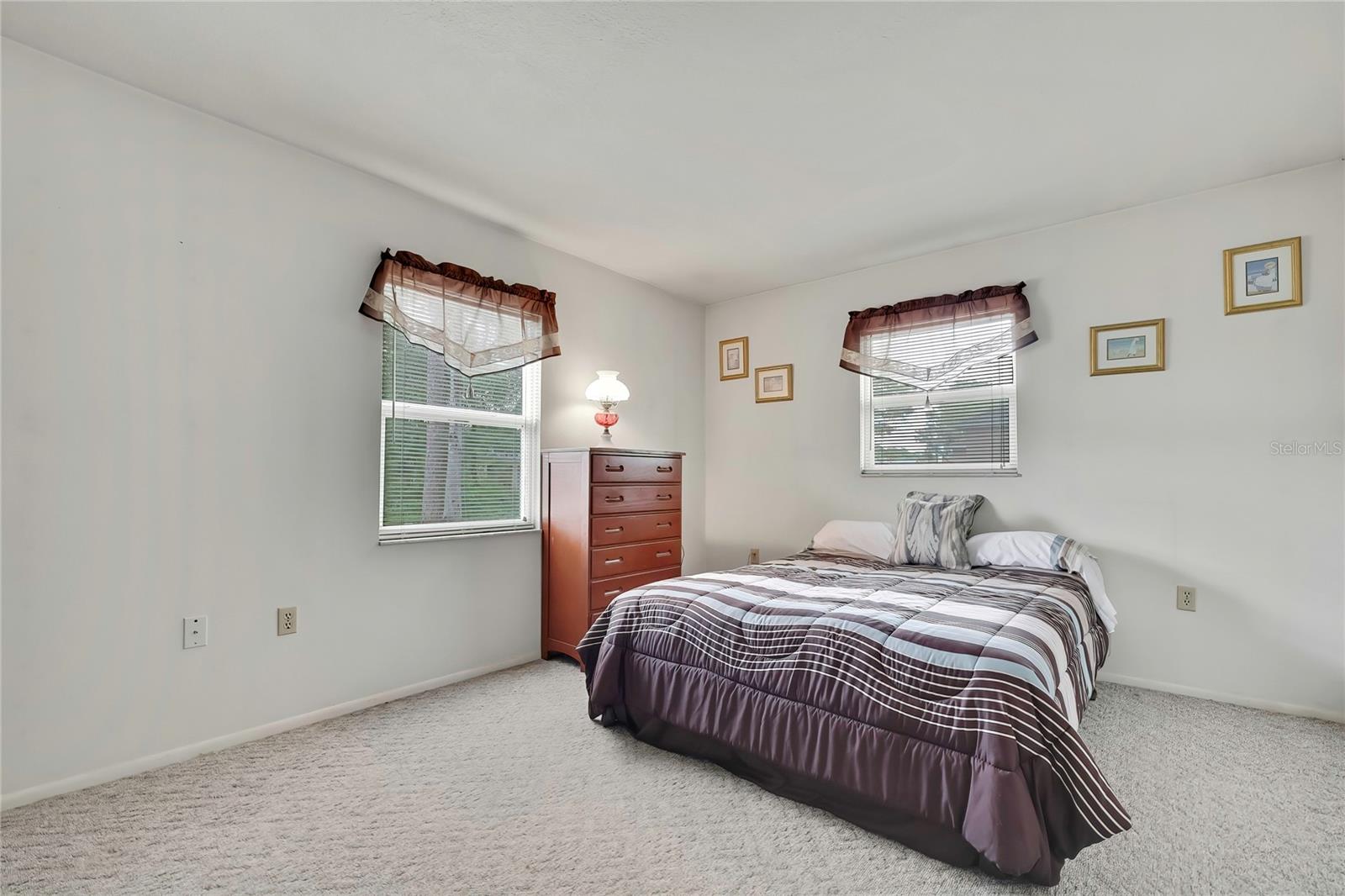 SPRING HILL UNITS 20 & 28-5200 - Residential