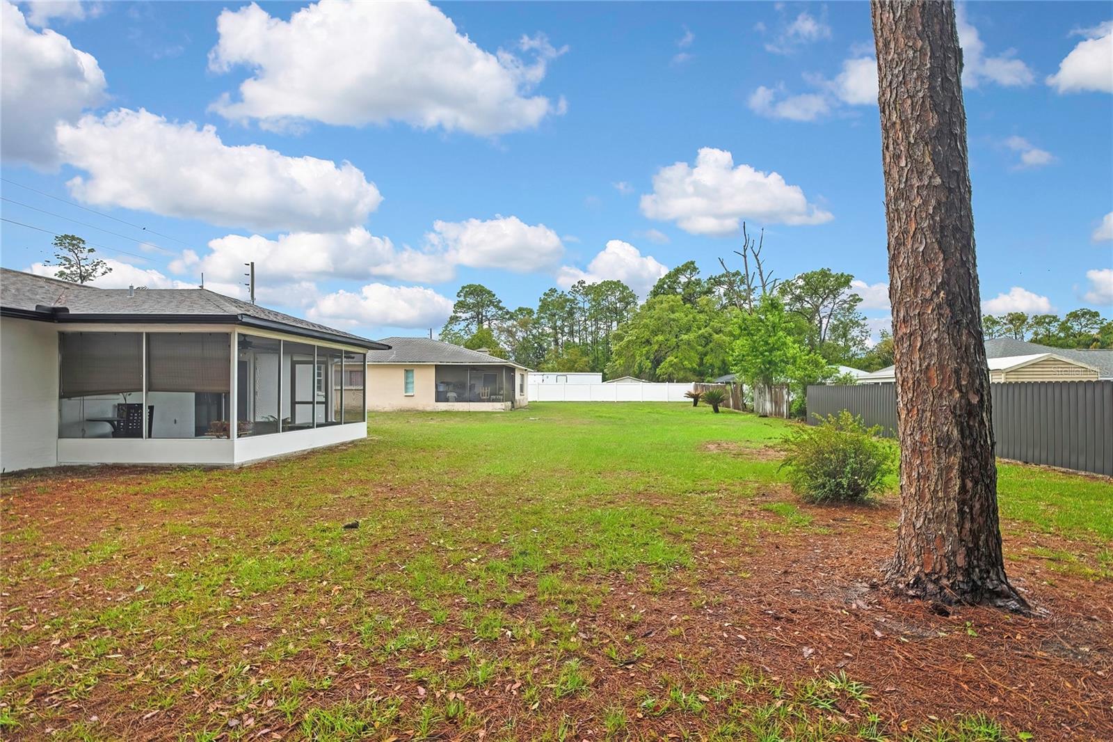 SPRING HILL UNITS 20 & 28-5200 - Residential