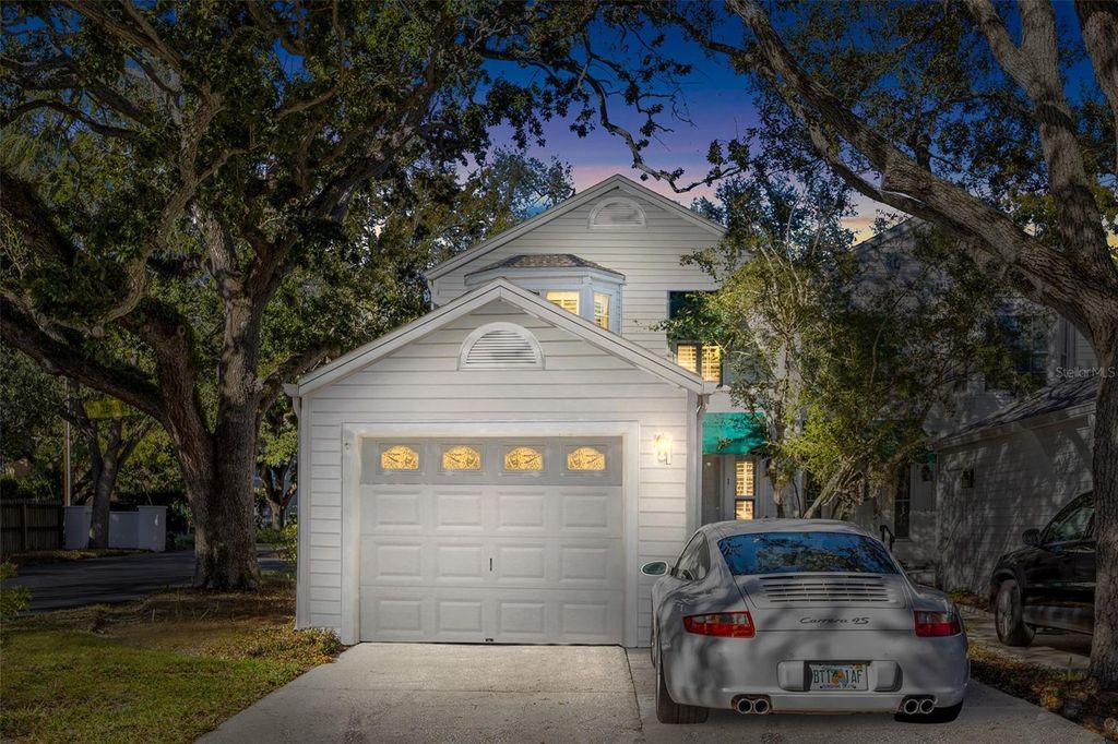 Photo of 5300 Bayshore Boulevard #A1, Tampa, FL 33611 (MLS # TB8468656)