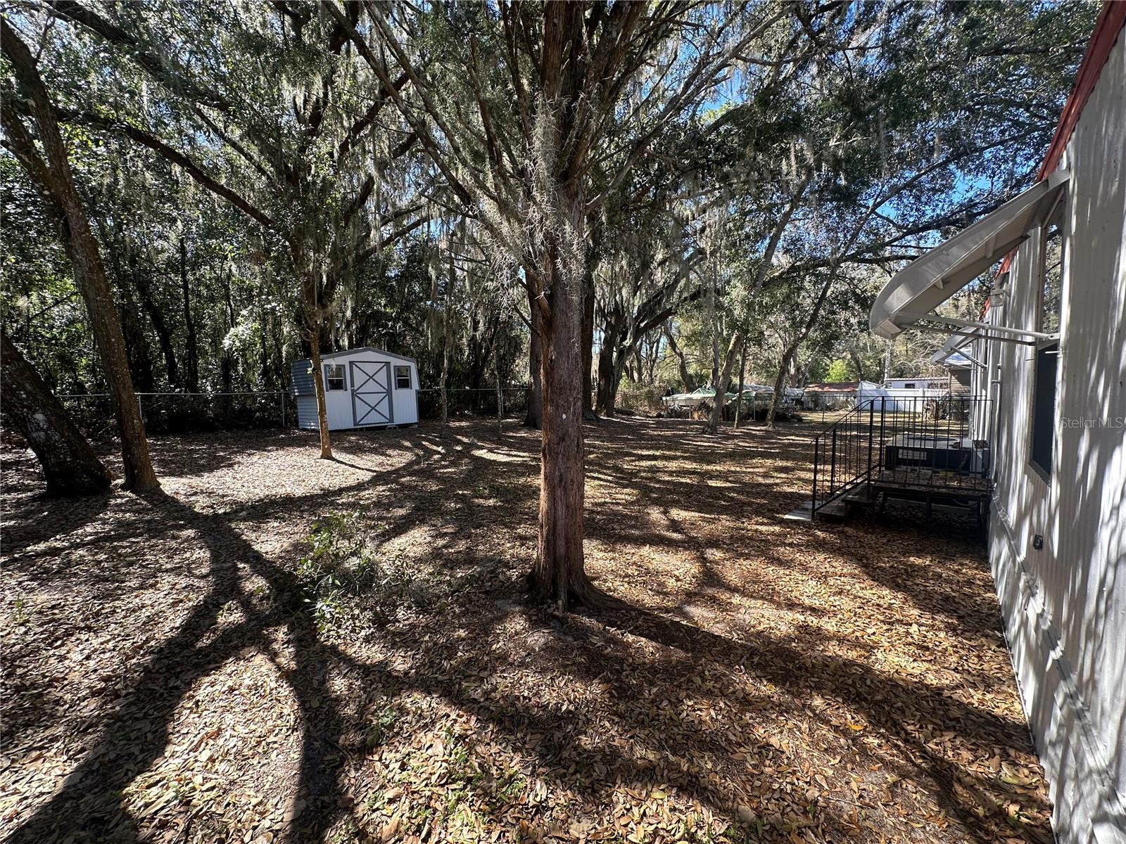 LITTLE LAKE WEIR - Residential