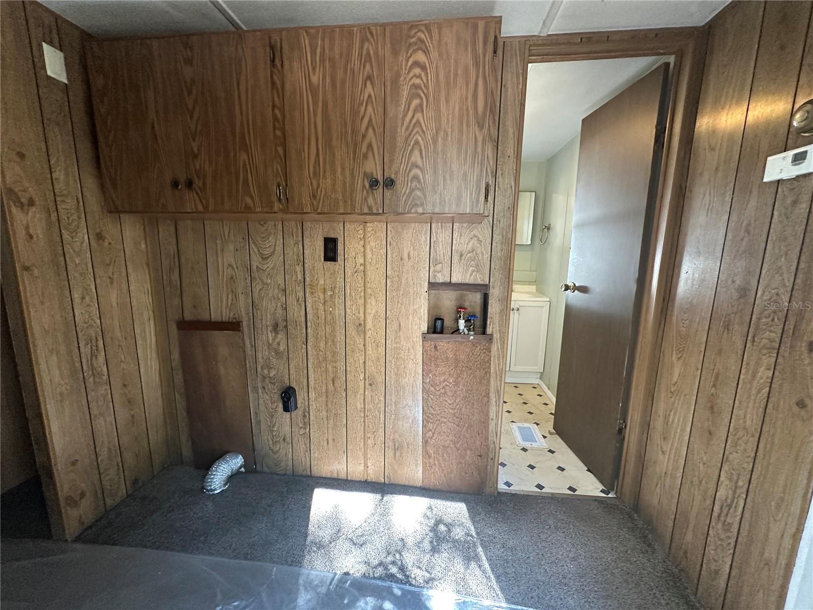 LITTLE LAKE WEIR - Residential