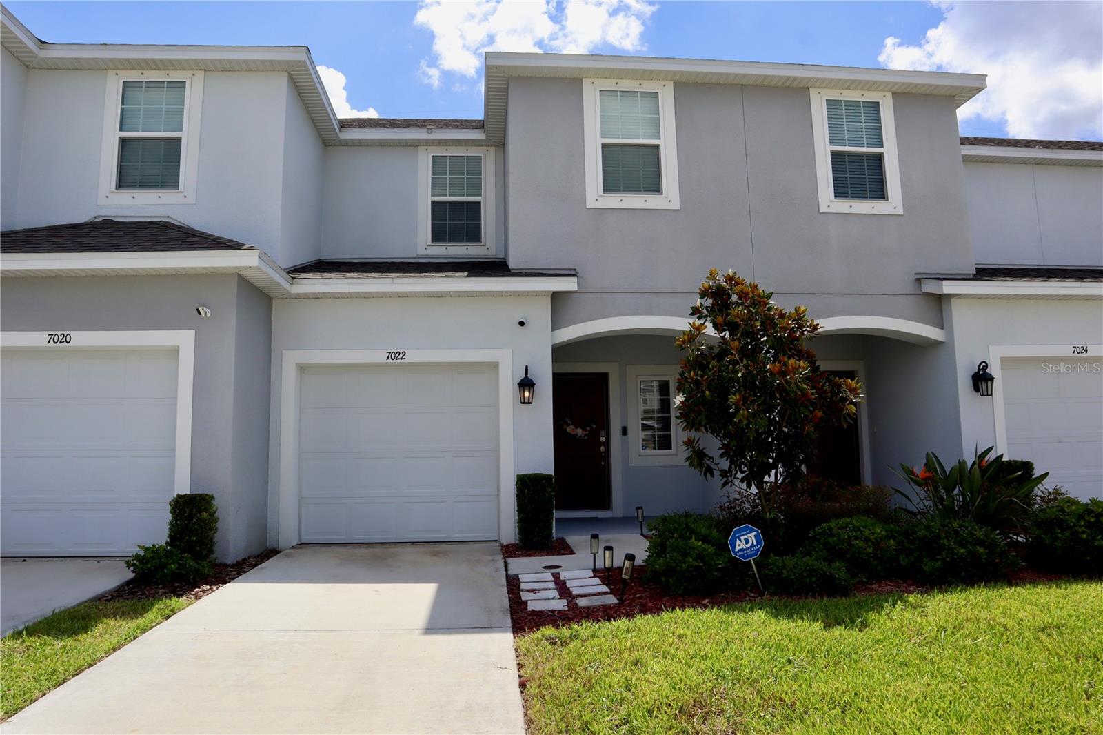 Beautiful 5 year old, 3 bedroom, 2 ½ Bath townhome with a spacious open floor plan. Enter to find high ceilings and lots of natural light, giving the townhome a warm and spacious feel. The downstairs living area has tile floors and a spacious kitchen with all stainless appliances, granite countertops, and a walk-in pantry. In addition, the first floor also has a half bath, and entry to a private, outdoor patio Upstairs is a spacious owner's master bedroom, with a walk-in closet and a beautiful master bathroom with a double sink. Two more rooms give you plenty of options for office space or additional bedrooms. Laundry and an additional full bath are located upstairs as well. There’s plenty of owner storage and parking, with a one-car garage and driveway for a second car. You can’t beat the community, with NO CDD and LOW HOA, a community center and pool, and tons of guest parking. Close to both US41 and I75, it’s an easy drive to Brandon, Tampa, and MacDill AFB, as well as convenient to shopping and community activities. Schedule your showing before it’s gone!