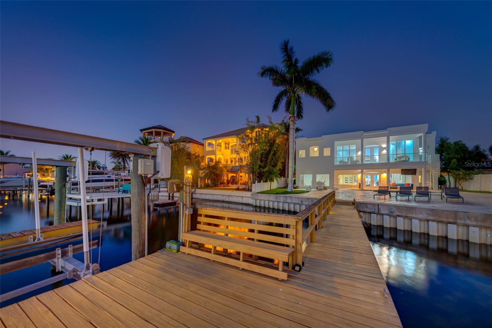 BAYWOOD VILLAGE - Residential