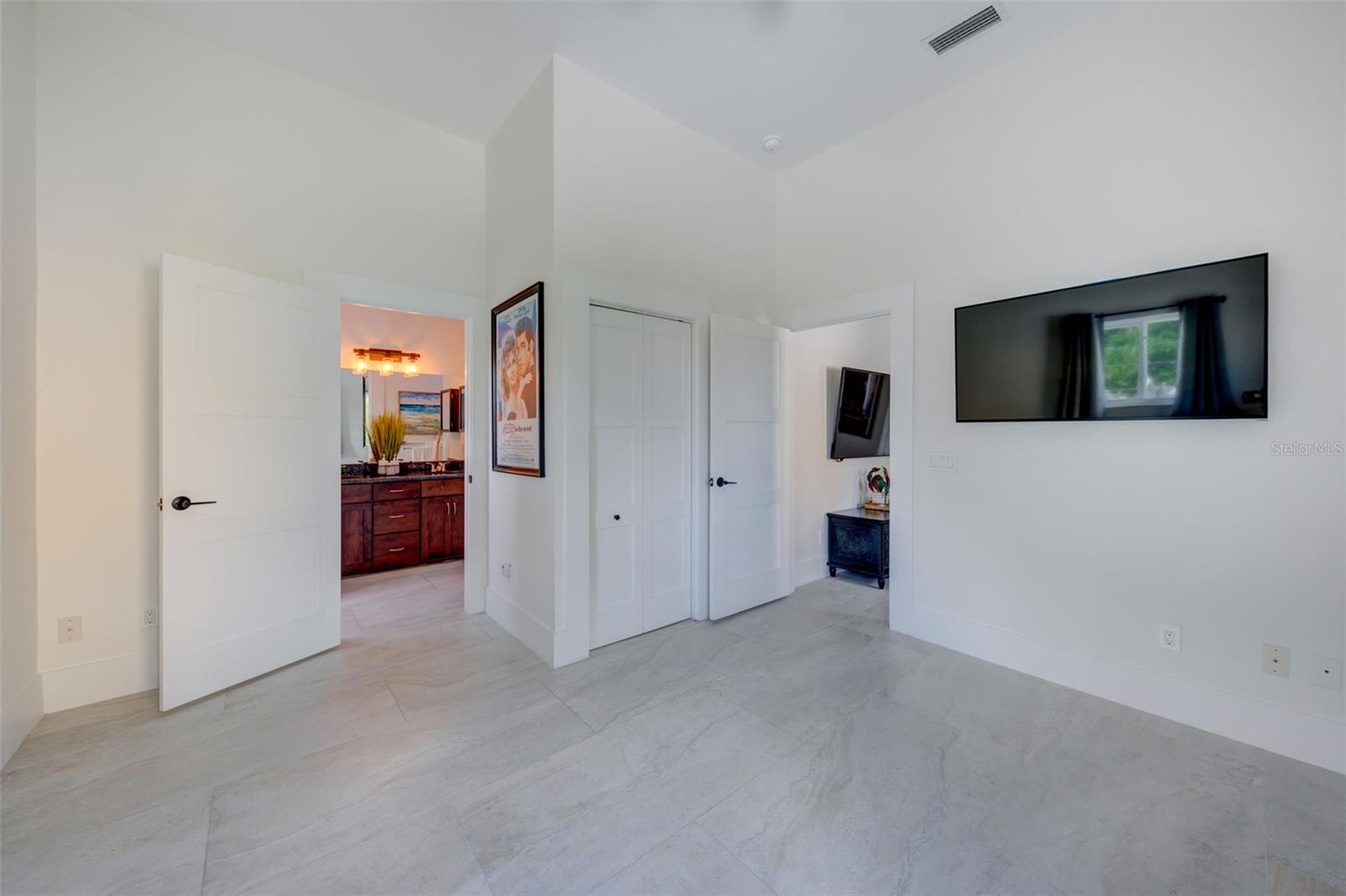 BAYWOOD VILLAGE - Residential