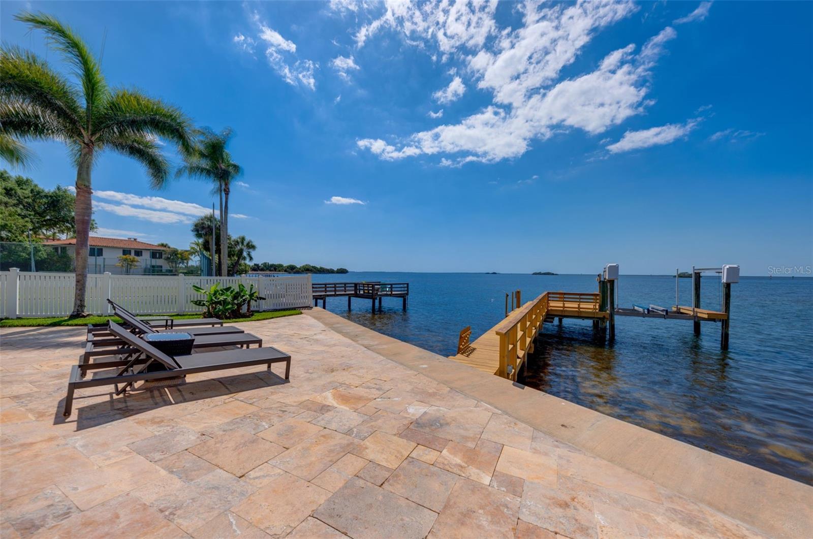 BAYWOOD VILLAGE - Residential