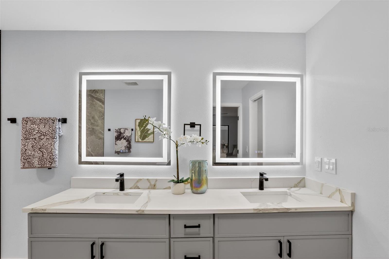 SWEETWATER OAKS SEC 12 - Residential