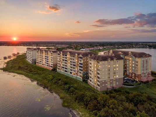 8749 THE ESPLANADE APT 1, ORLANDO, FL 32836 - Image fe892c838b0ad89c3c3ab8dfac2d0555/4047501070