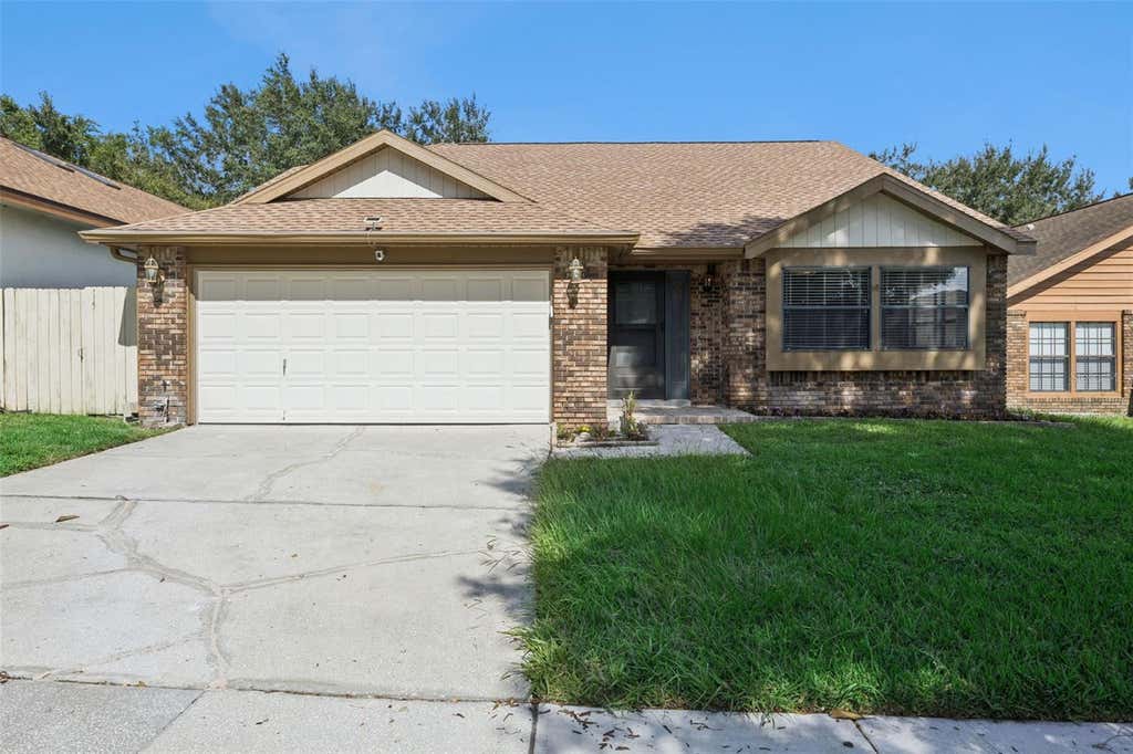Photo of 7301 Spring Villas Circle, Orlando, FL 32819 (MLS # O6434099)