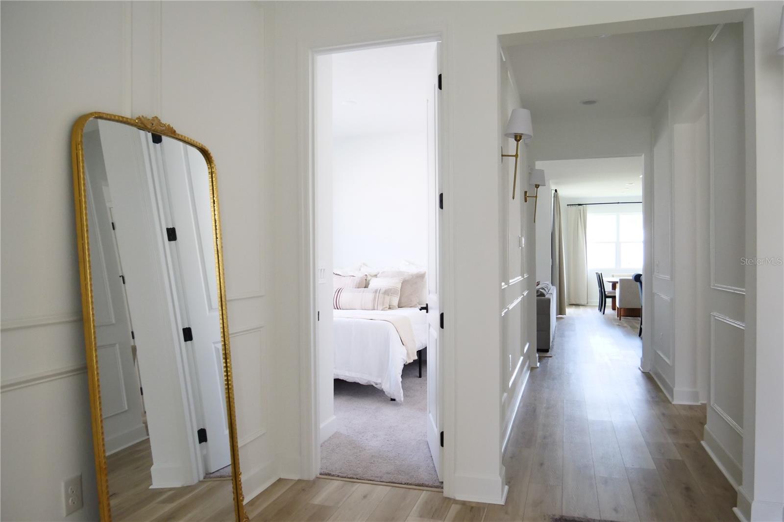 SEASONS/SILVER BASIN - Residential Lease