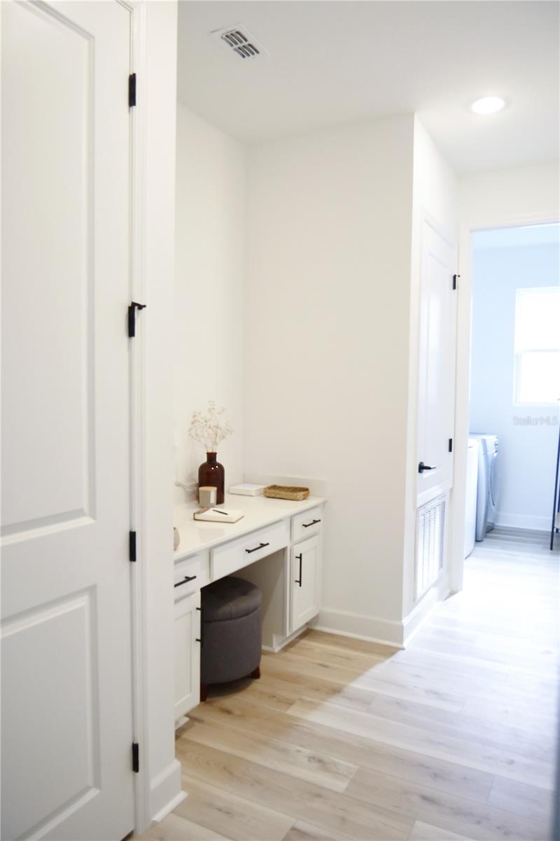 SEASONS/SILVER BASIN - Residential Lease