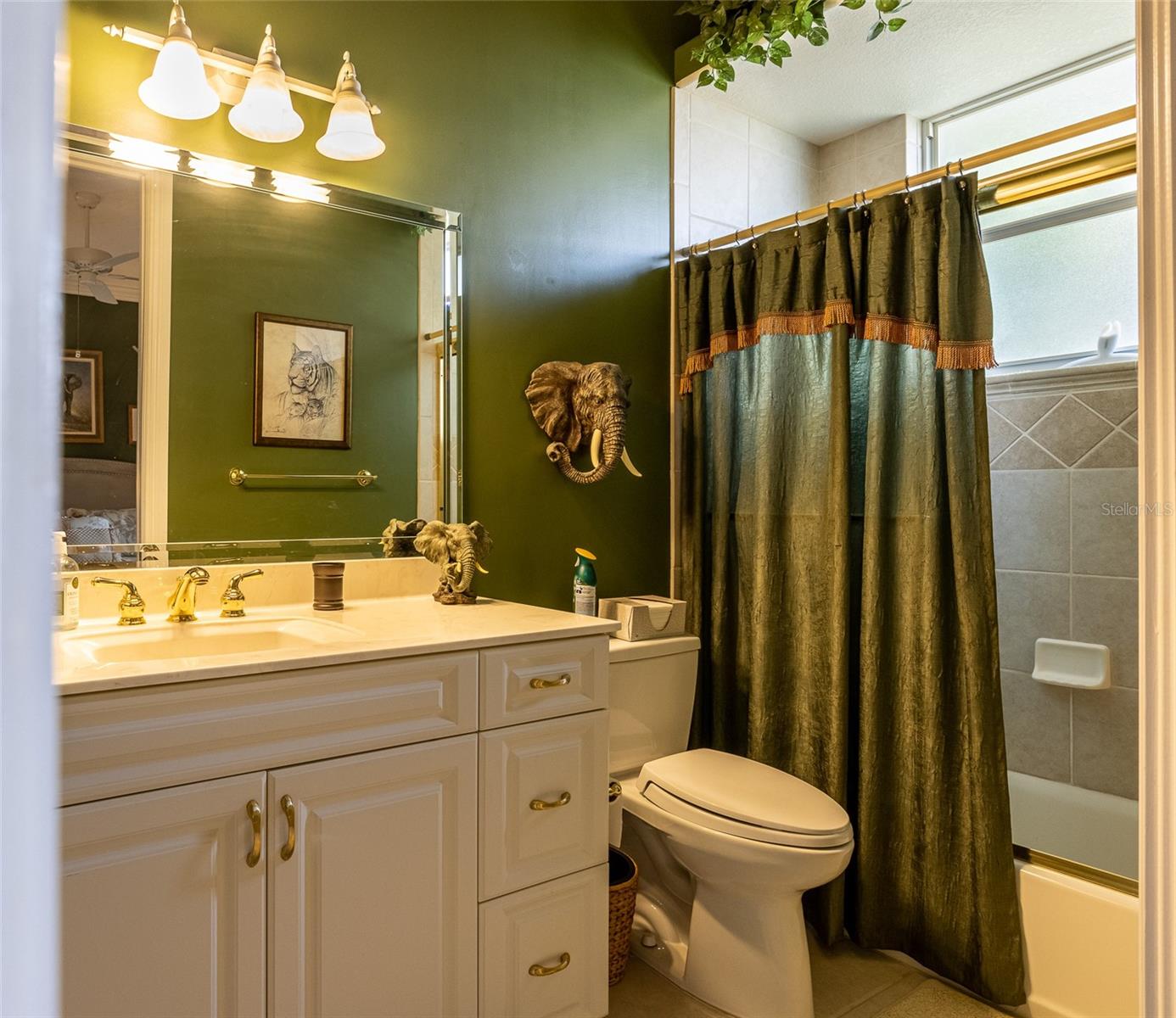 SOUTH BAYVIEW ESTATES - Residential