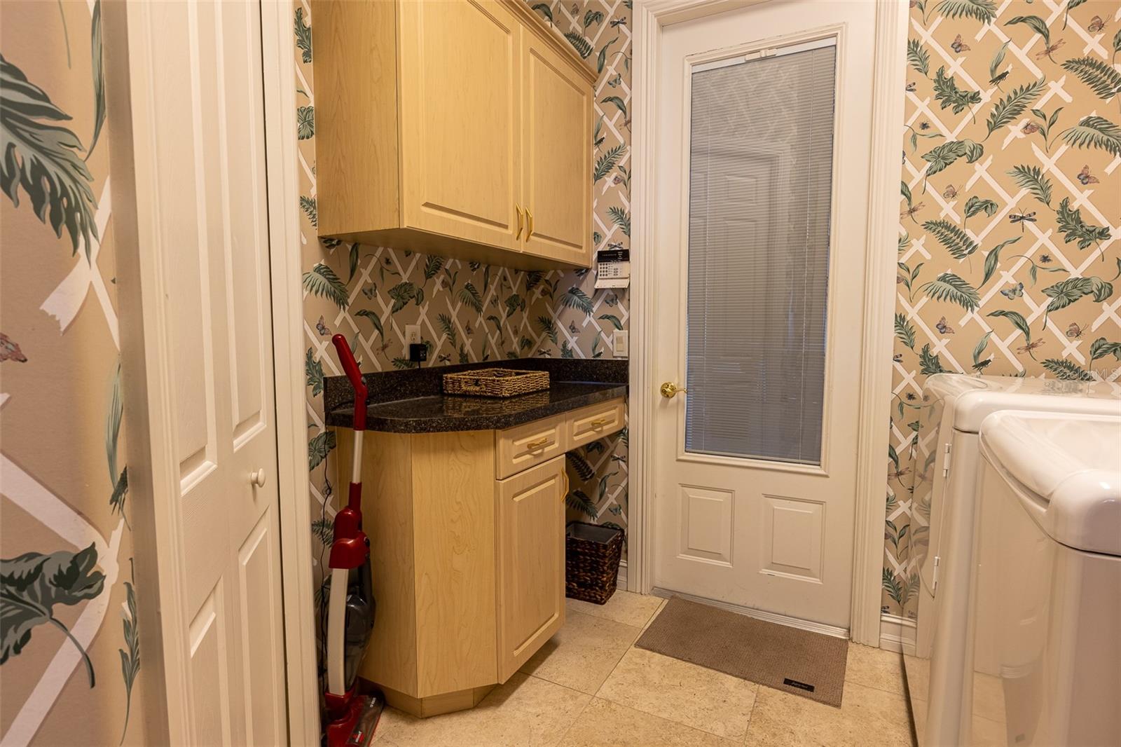 SOUTH BAYVIEW ESTATES - Residential