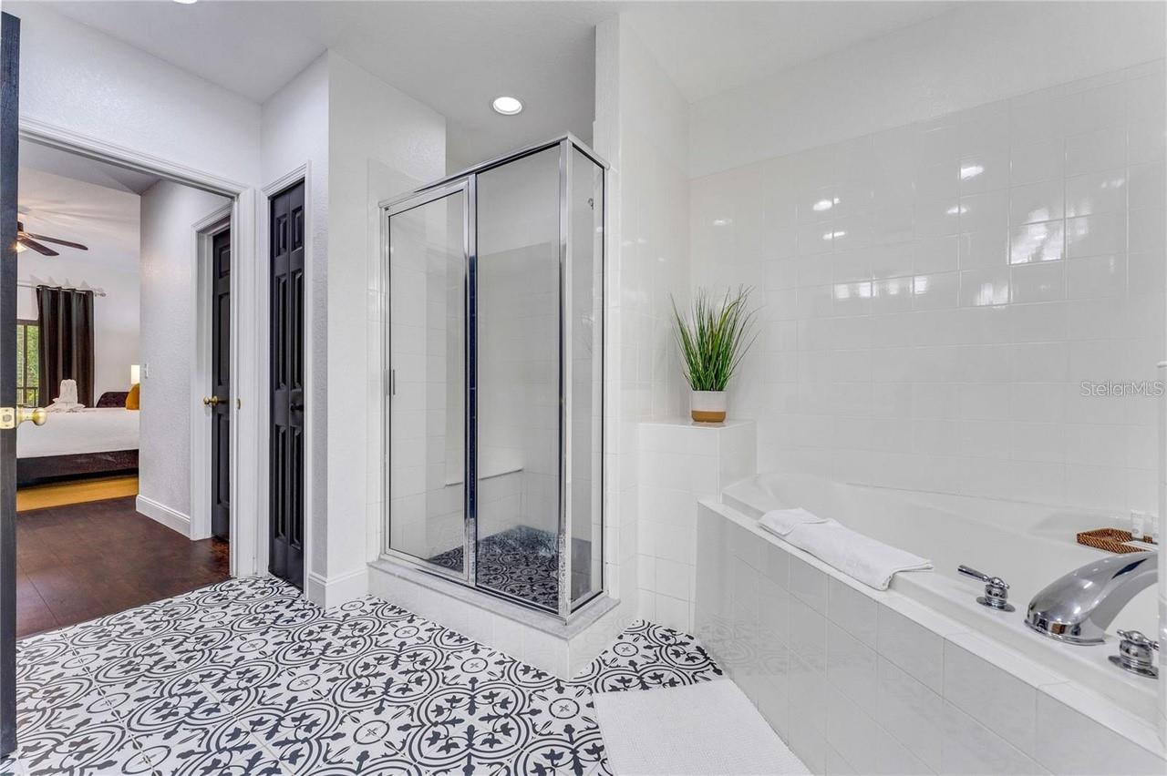 CARIBE COVE CONDO PH 3 - Residential