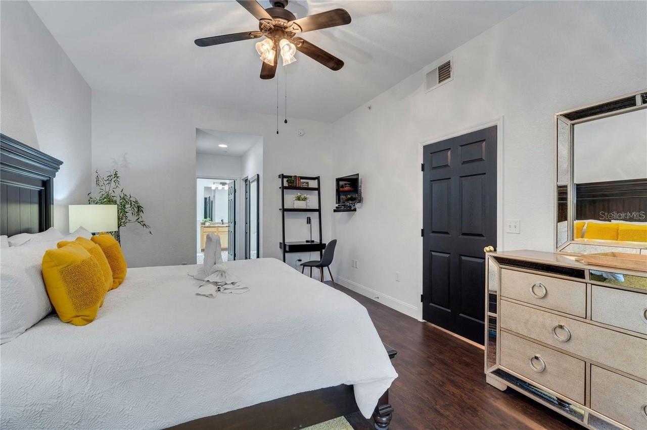 CARIBE COVE CONDO PH 3 - Residential