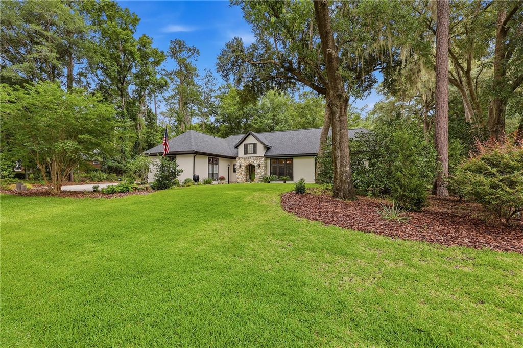 Photo of 10835 NW 18th Court, Gainesville, FL 32606 (MLS # GC541456)