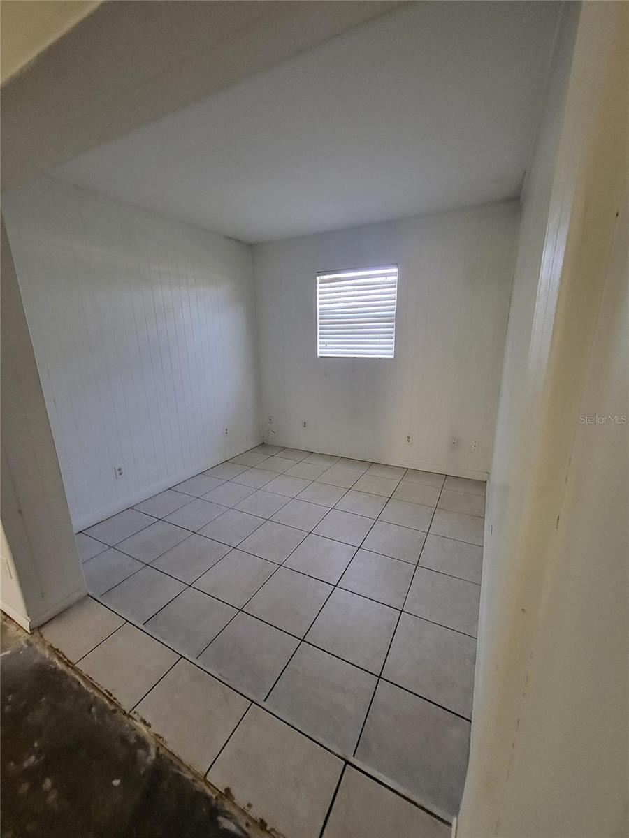 CLINTWOOD ACRES - Residential