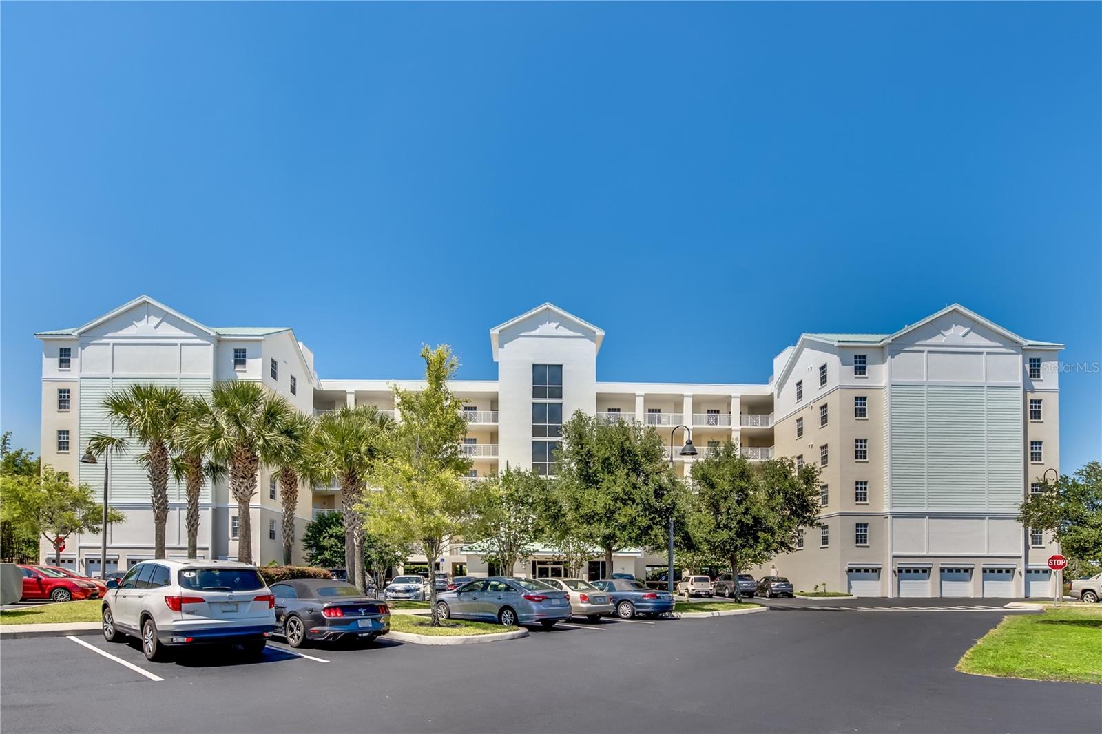4177 N ORANGE BLOSSOM TRAIL 206
