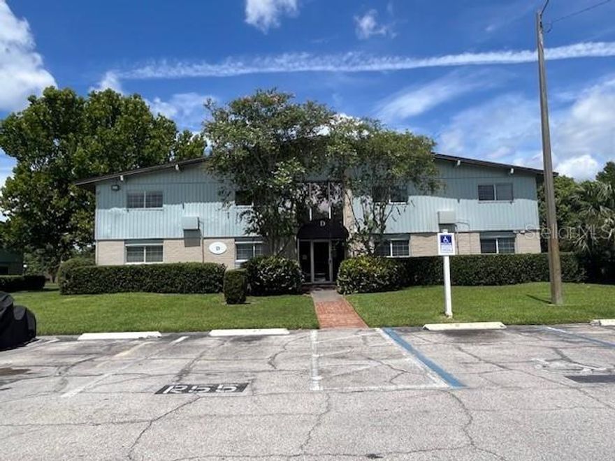 PRICE IMPROVEMENT! Best priced unit in the entire community! 
Location, location, location!! Priced to sell!!  This 3 bedroom 2 bathroom corner unit first floor condo is conveniently located within a short drive distance to Rollins College, UCF, Valencia College, hospitals, shopping, dining, and entertainment!  The unit is located on the first floor and has an open floor plan, spacious kitchen with plenty of cabinet space (all appliances are included) 3 well appointed rooms and 2 full bathrooms. Nestled within a quiet and peaceful community offering plenty of green spaces, playground, and inviting pool and lounge area.  Live in it or lease it, the option is yours.  Don't miss the chance to own a property in the highly desirable area of Winter Park!