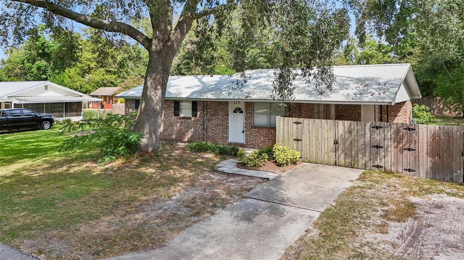 AZALEA PARK SUB - Residential