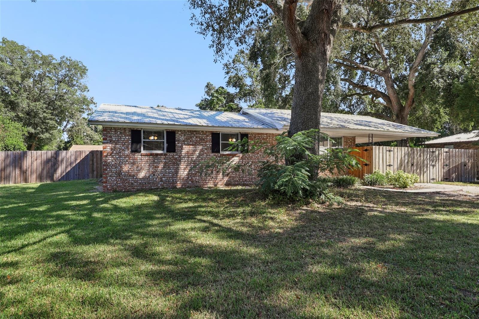 AZALEA PARK SUB - Residential