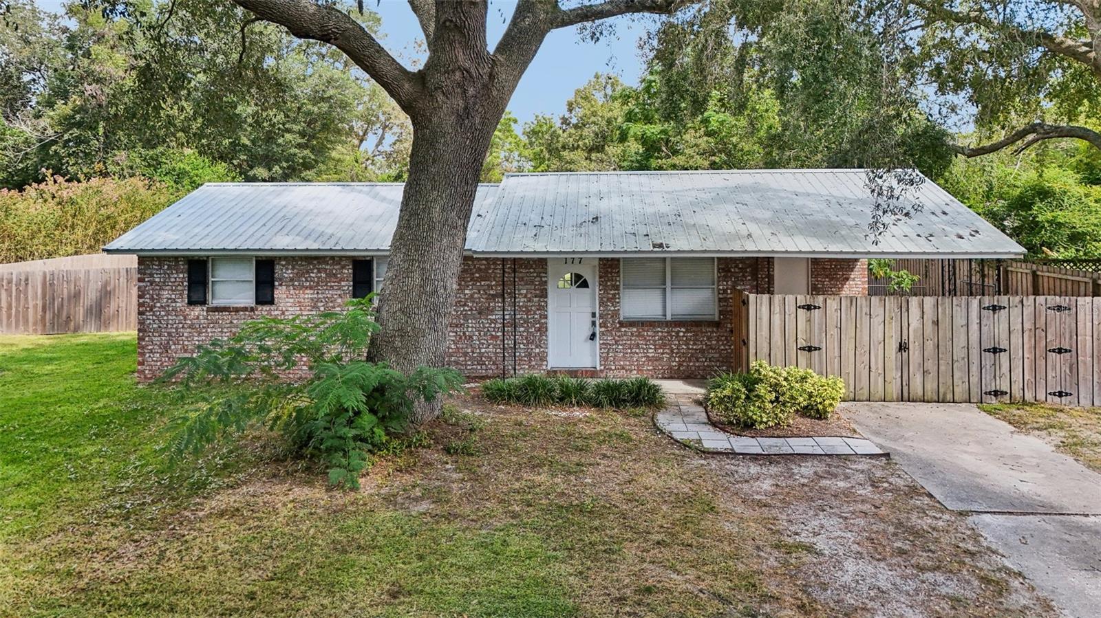 AZALEA PARK SUB - Residential