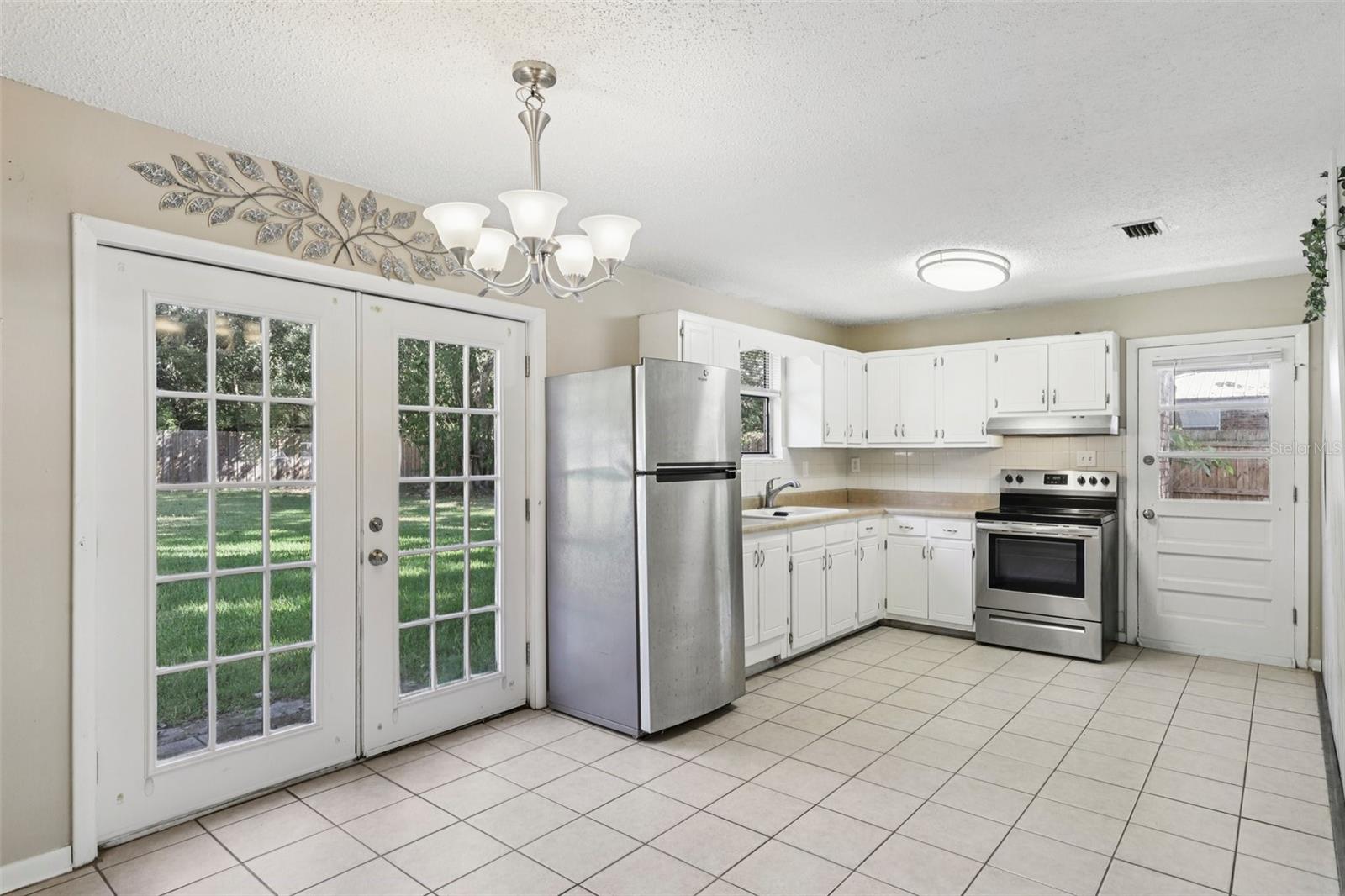 AZALEA PARK SUB - Residential