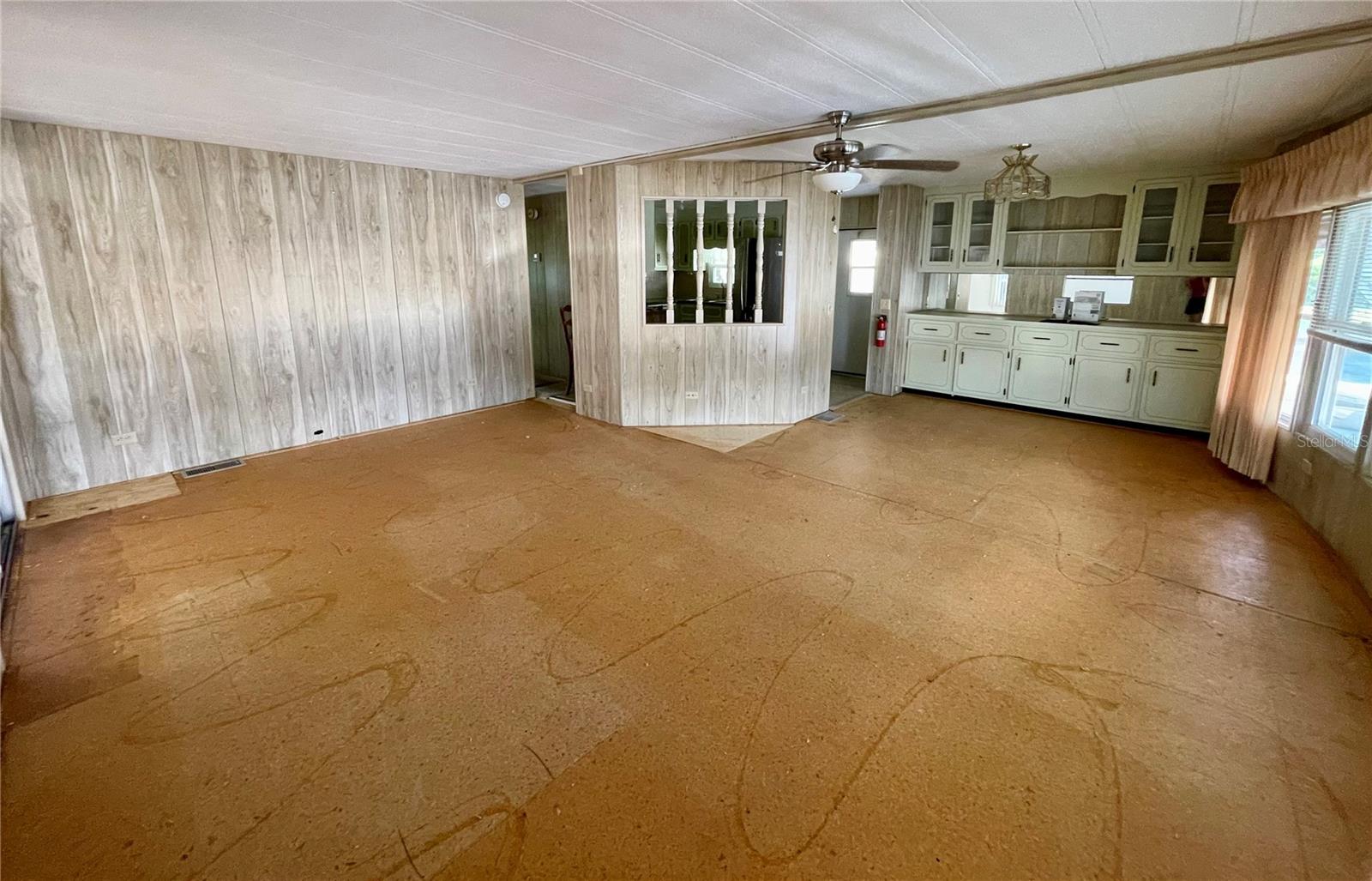 BLUE JAY MOBILE HOME ESTATES CONDO - Residential