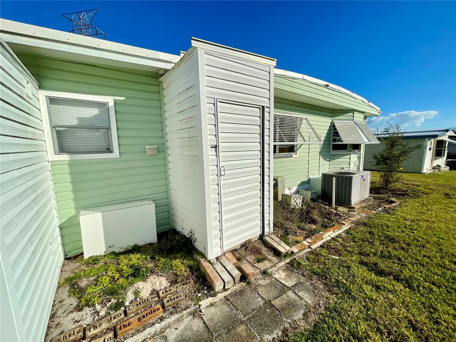 BLUE JAY MOBILE HOME ESTATES CONDO - Residential