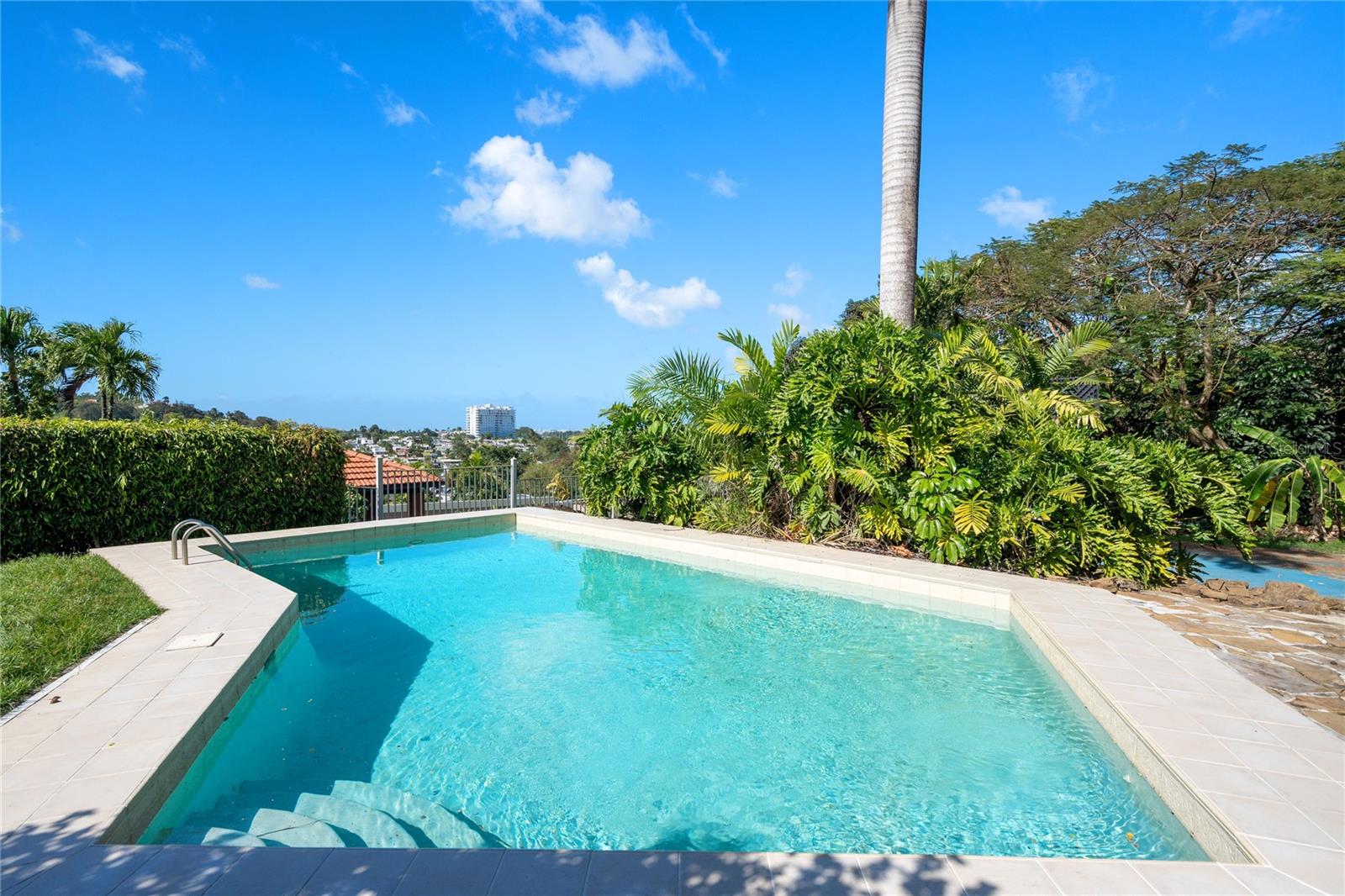 MANSIONES DE VILLANOVA - Residential