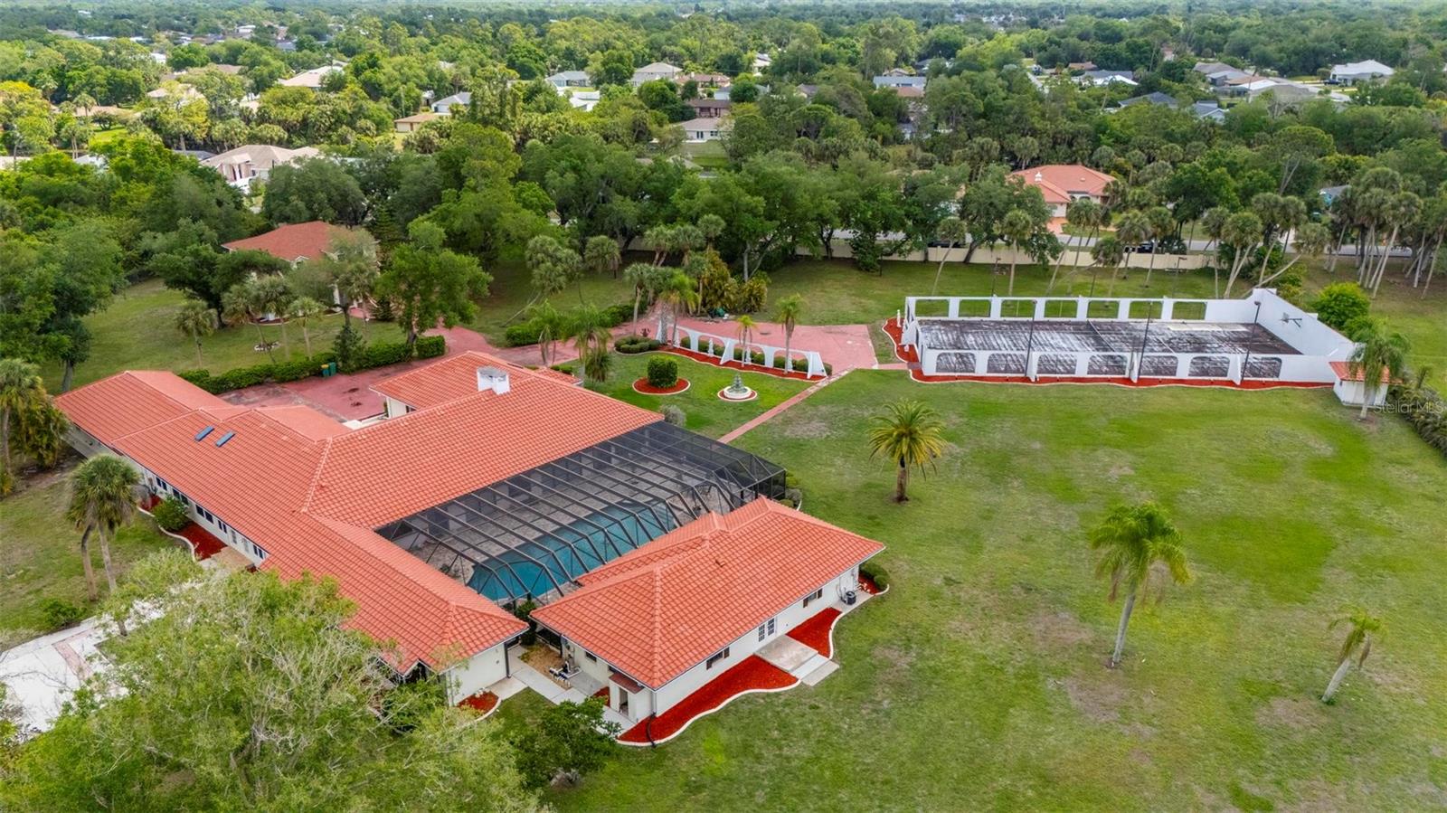 1105 YORKSHIRE STREET