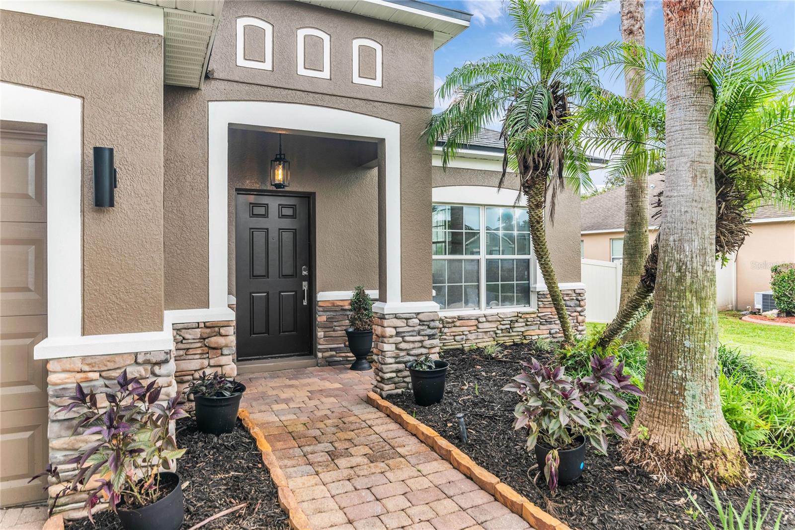 847 AYDEN OAK LANE