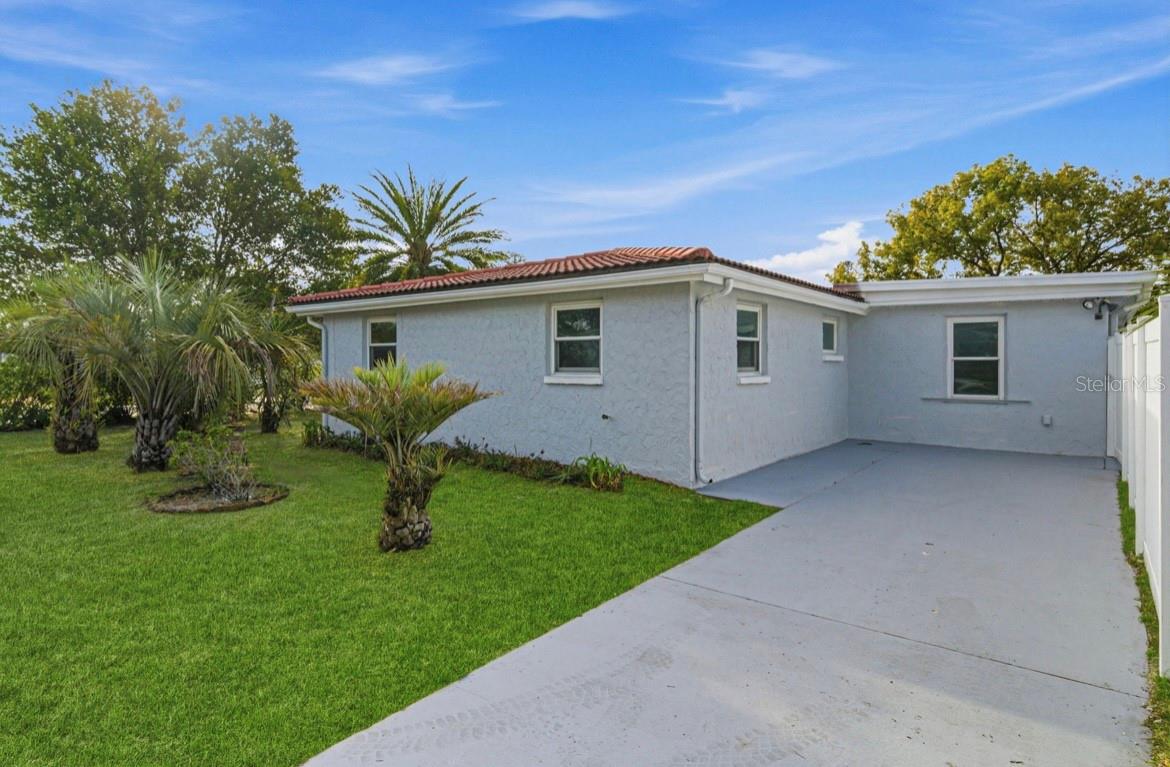 GULF HIGHLANDS - Residential