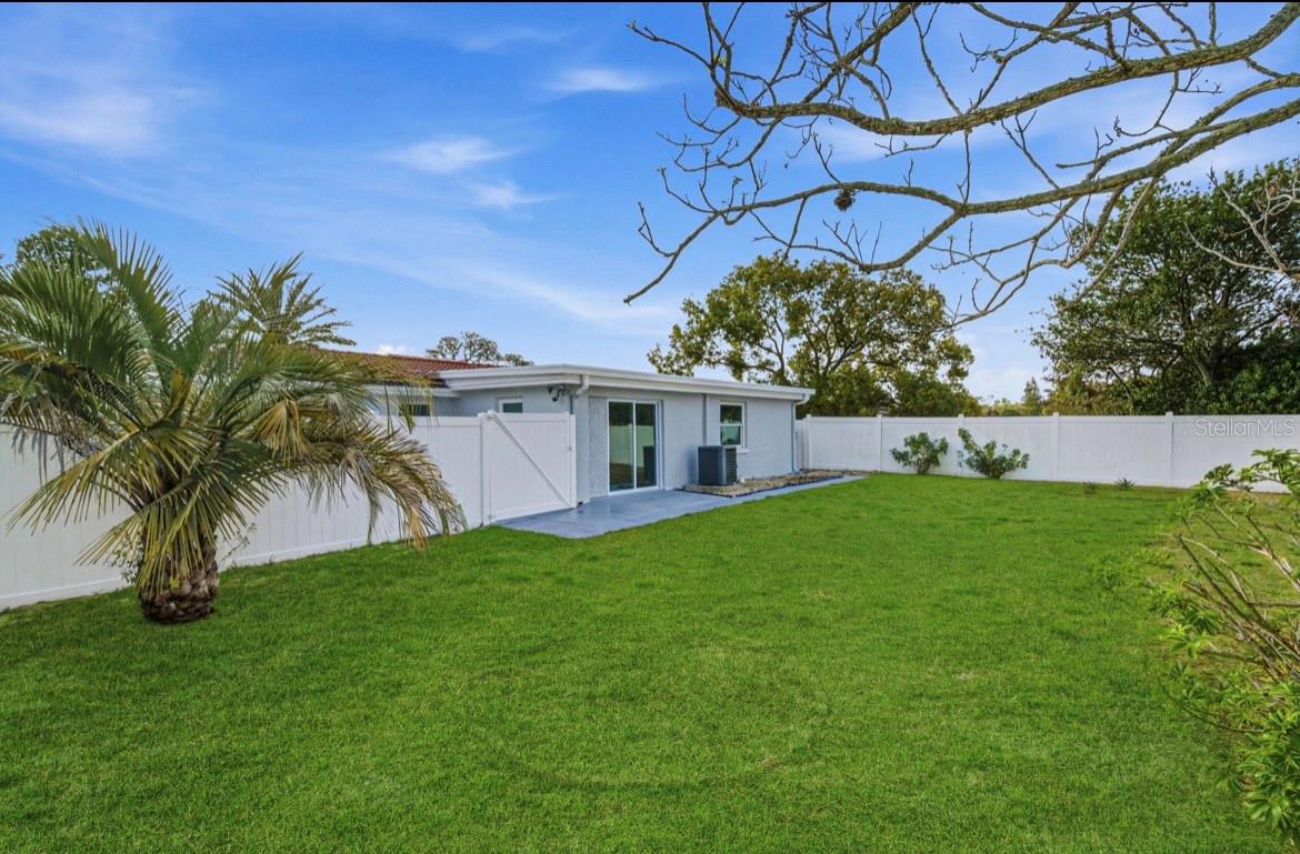 GULF HIGHLANDS - Residential