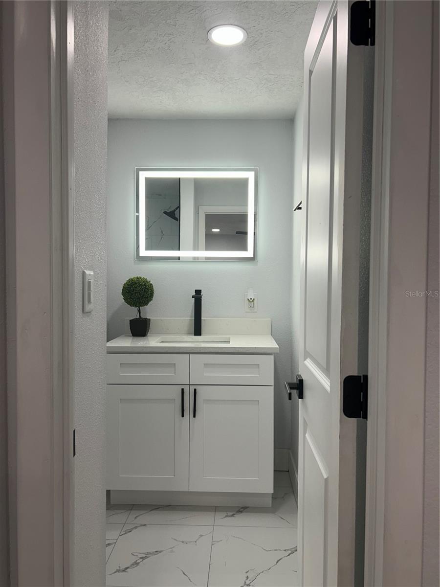 GULF HIGHLANDS - Residential