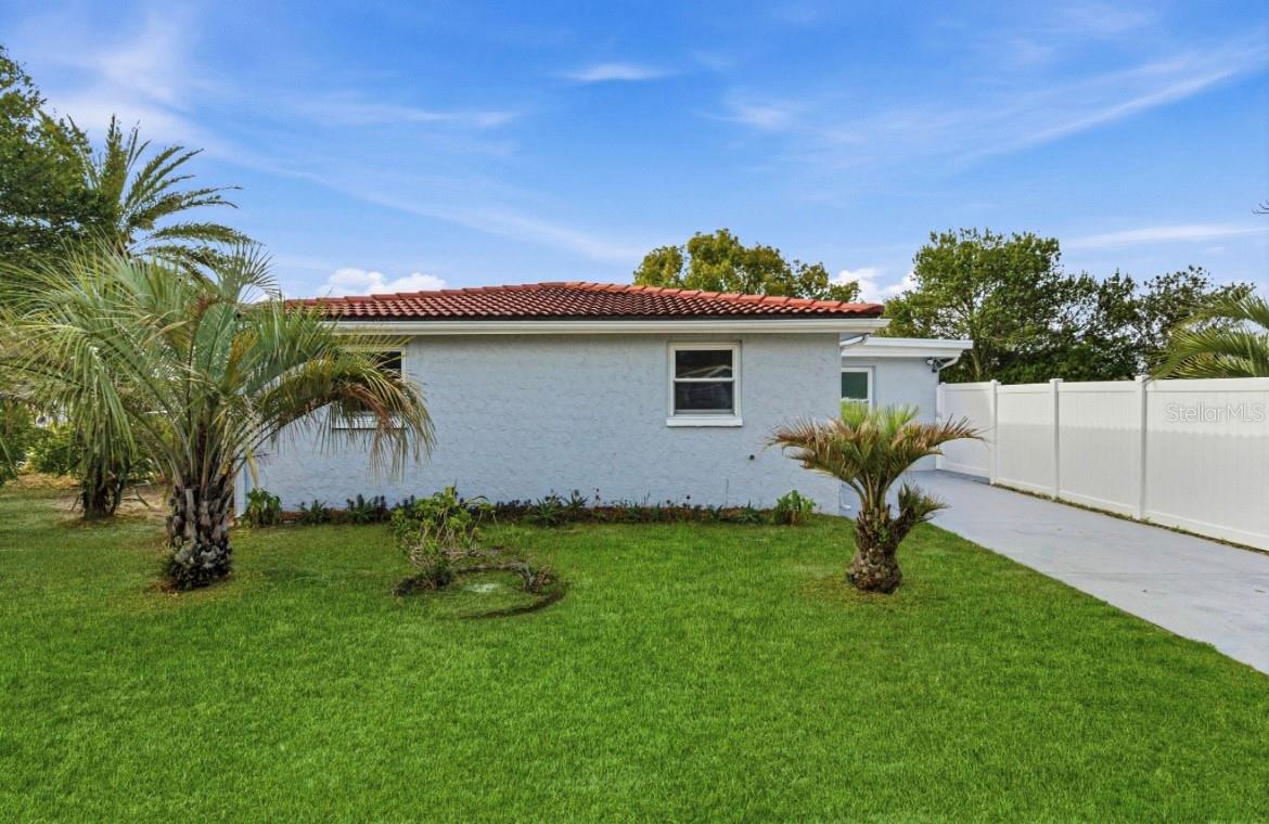 GULF HIGHLANDS - Residential