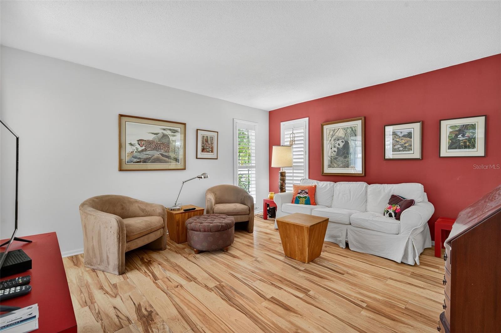 REVELON HEIGHTS - Residential
