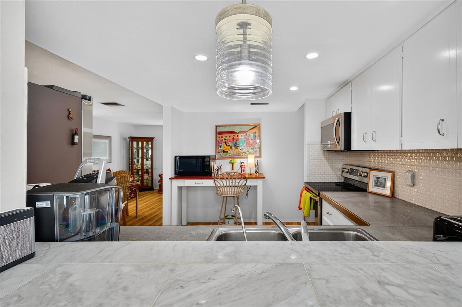 REVELON HEIGHTS - Residential