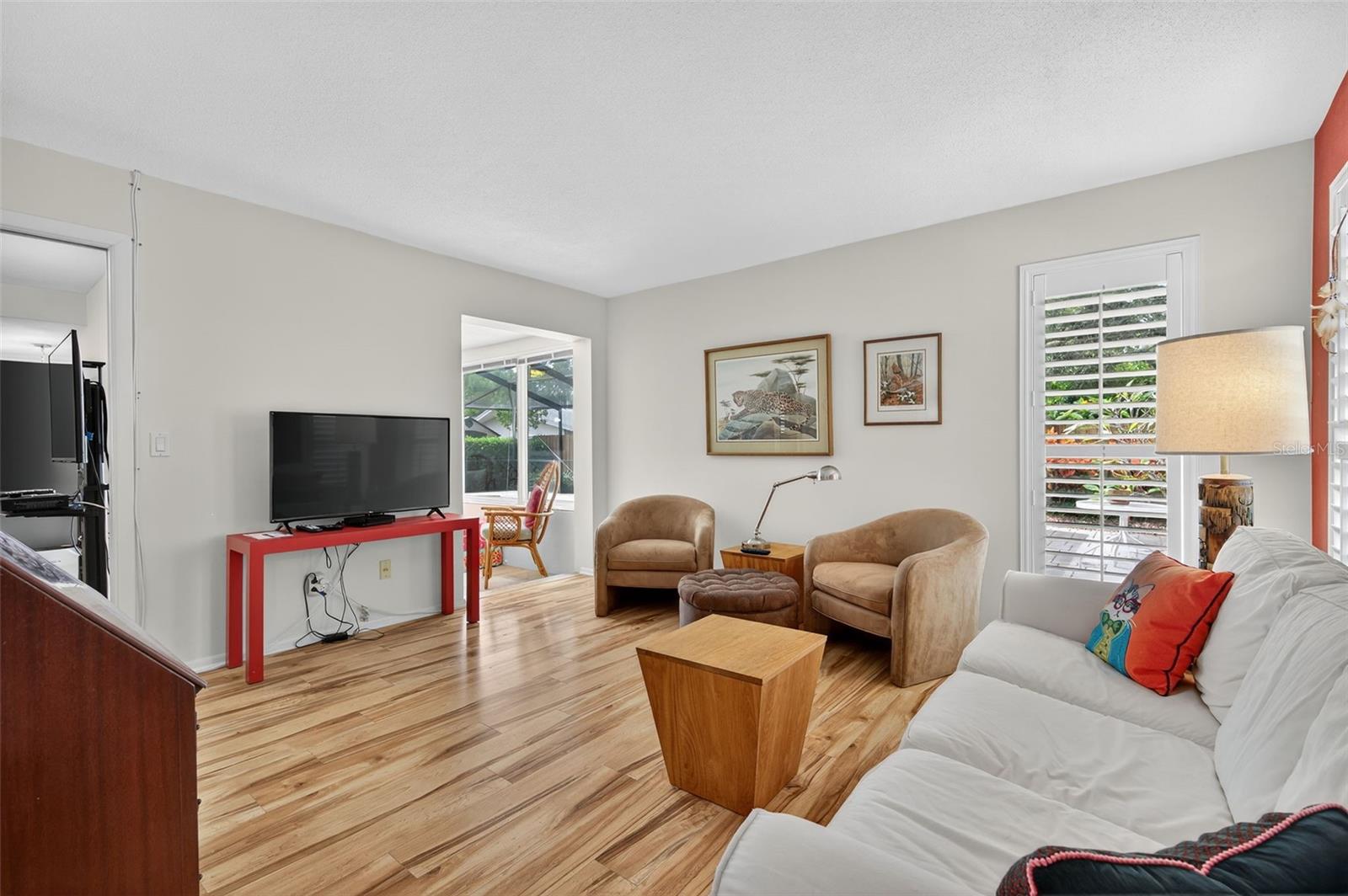 REVELON HEIGHTS - Residential