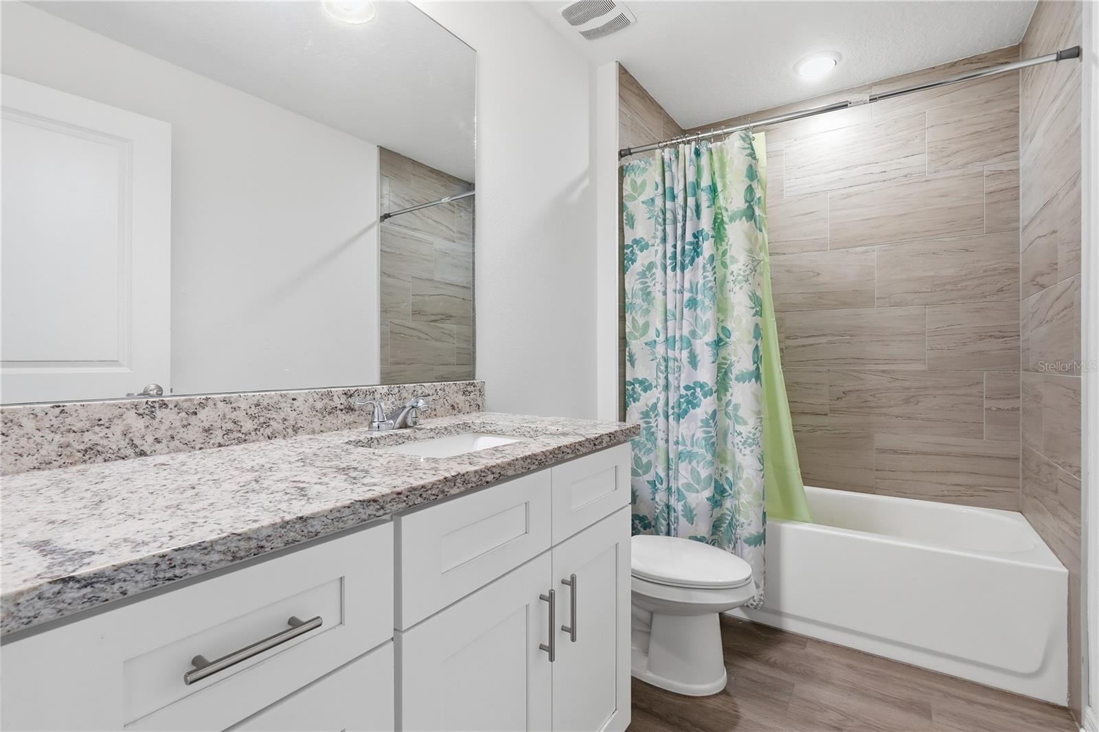 VILLA CITY - Residential