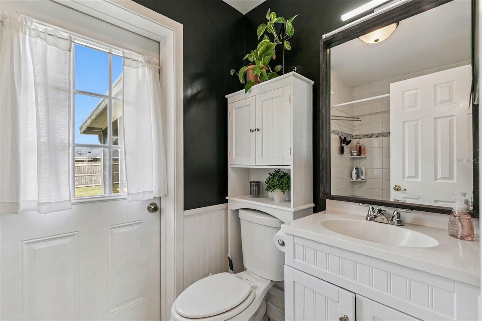 LAKE SEARCY SHORES - Residential