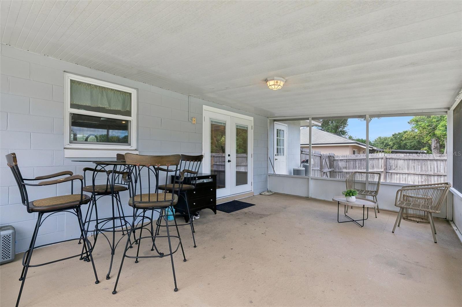 LAKE SEARCY SHORES - Residential