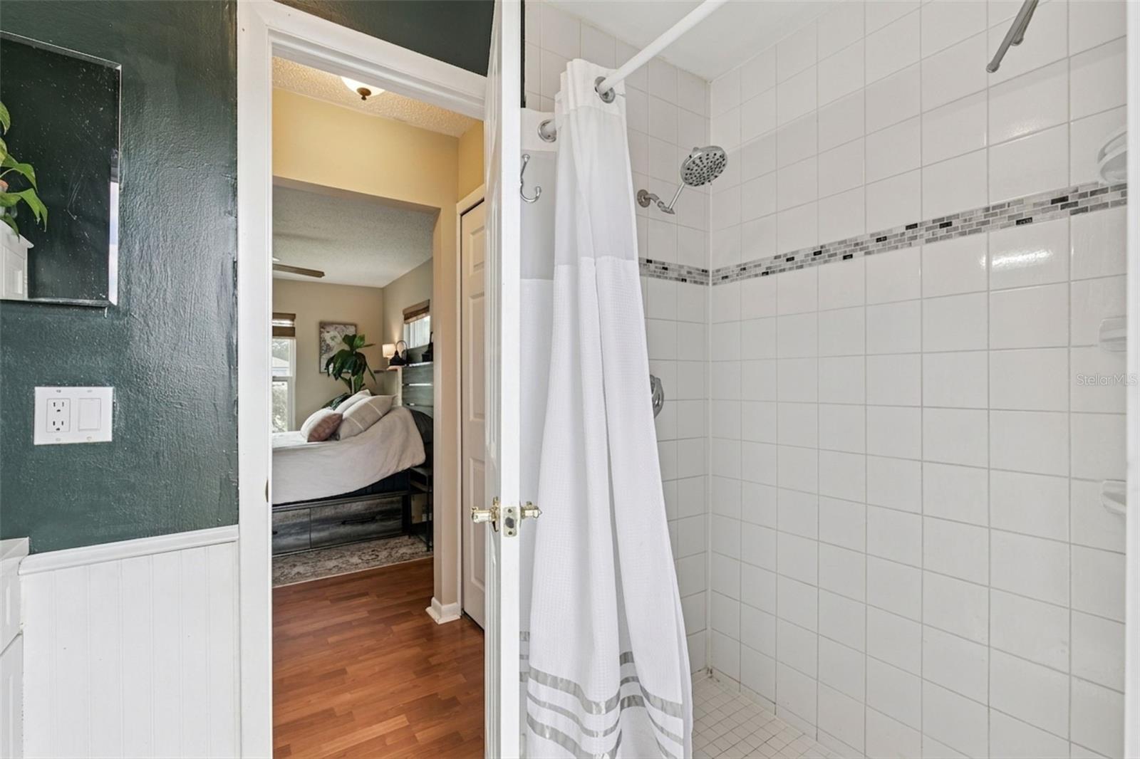 LAKE SEARCY SHORES - Residential