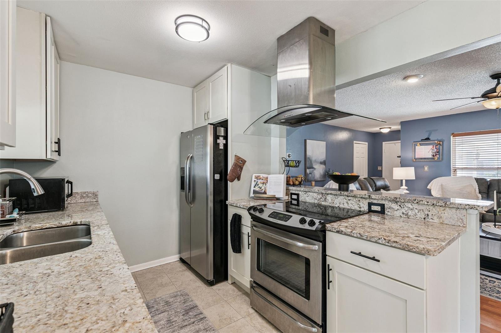 LAKE SEARCY SHORES - Residential