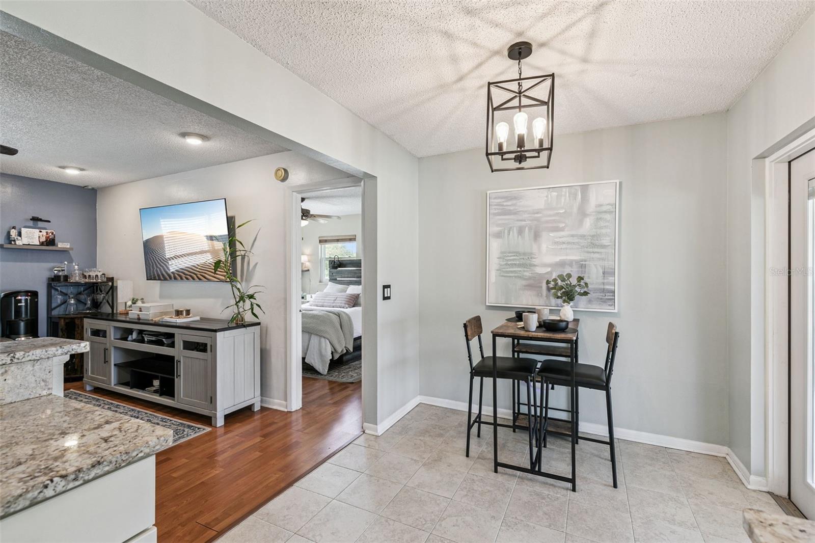 LAKE SEARCY SHORES - Residential