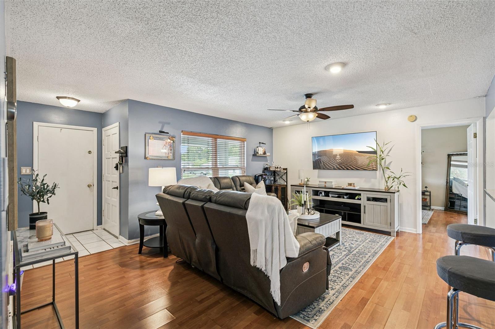 LAKE SEARCY SHORES - Residential