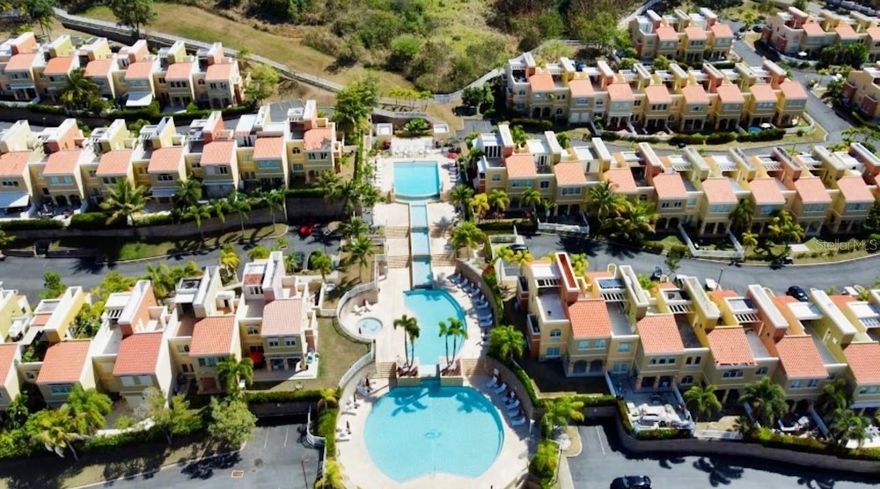 Discover this unique Residence located in Palmas del Mar,  Puerto Rico, the largest resort community. This property has natural light with high ceilings, open-lay out, kitchen with granite counter tops and  fully furnish with appliances, the master suit has jacuzzi, you can enjoy you nights in the roof top with the relaxing and unique views. The property include power generator, water reservoir, parking for gulf cars too and access to the Golf courses, Marinas, beaches, Tennis courts, gym, beach club, equestrian, private schools, coffee shops, diversity of restaurants, banks and shops. Anything that you wish for.