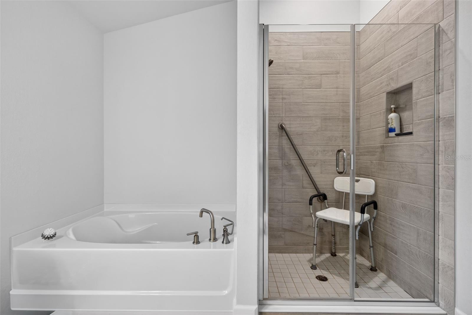 WYLD PALMS PH II - Residential