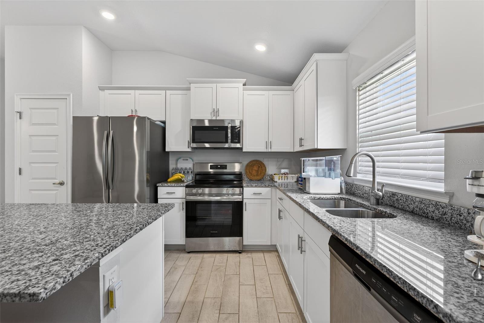 WYLD PALMS PH II - Residential