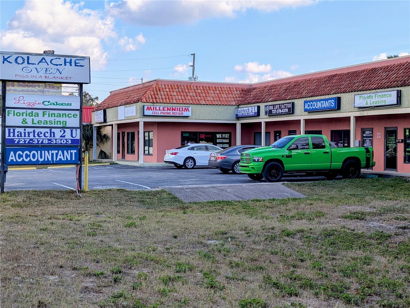 BAYONET POINT ESTATES - Commercial Lease