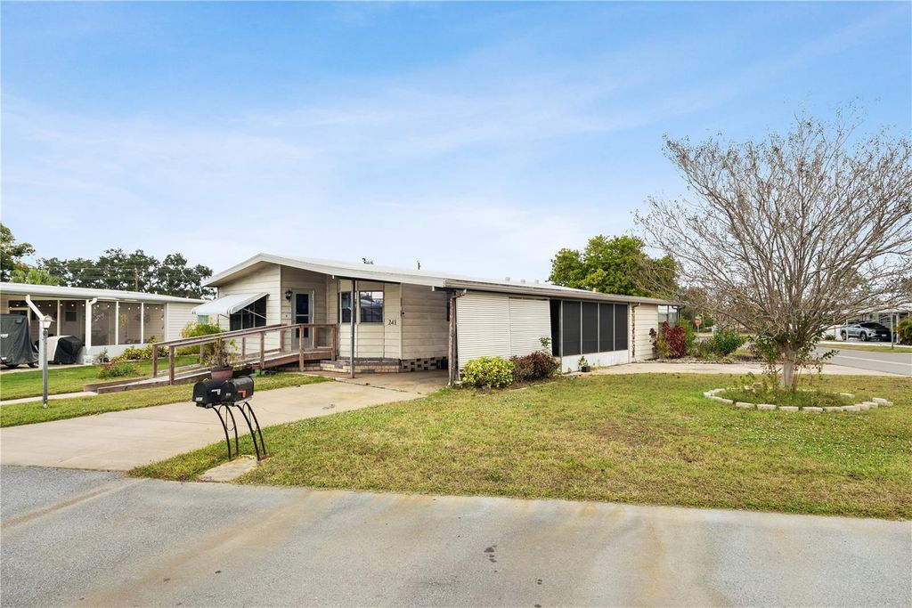 Photo of 6710 36th Avenue E #241, Palmetto, FL 34221 (MLS # A4675693)